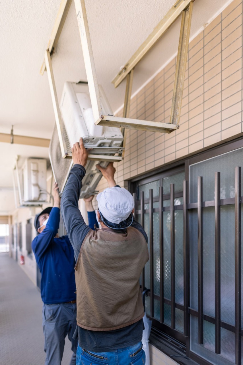 Safe & Professional AC Uninstallation Services